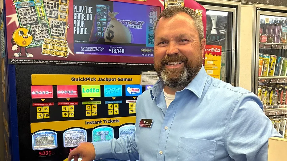 Illinois Town Abuzz Over Identity of $1 Billion Powerball Jackpot Winner